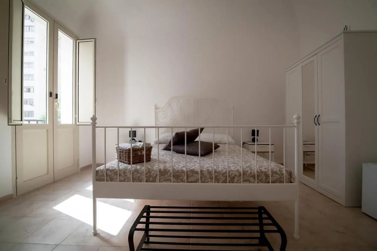 Pindemonte Suites Palermo Apartment