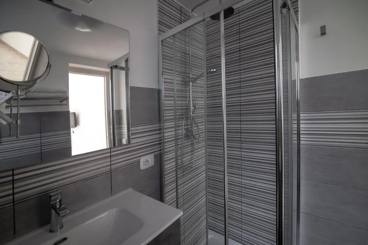 Pindemonte Suites Palermo Apartment
